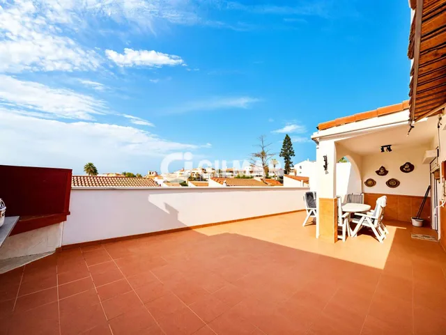 Townhouse in LOS CRISTIANOS, Santa Cruz de Tenerife