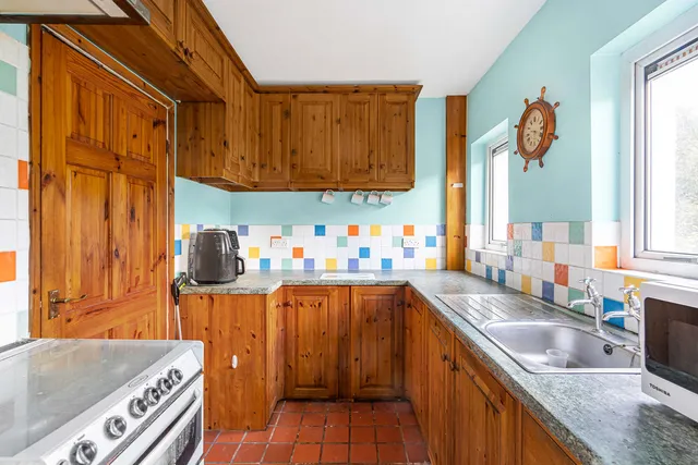 76 Glasney Place, Penryn TR10 8LN
