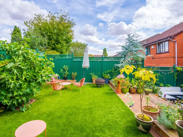 7 Brunel Close, Stourport-on-severn DY13 8AW