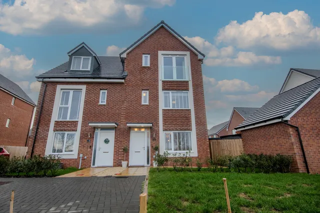 19 Linz Road, Newport NP19 4EU