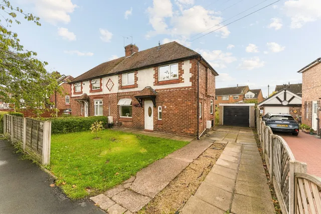 19 Main Road, Northwich CW9 8NU