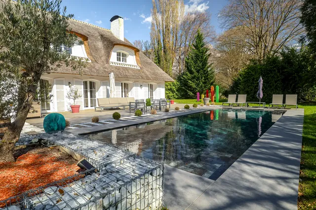 Exceptional Alpine Estate – Uninterrupted Panoramic Views, Complete Privacy & Distinctive Architecture