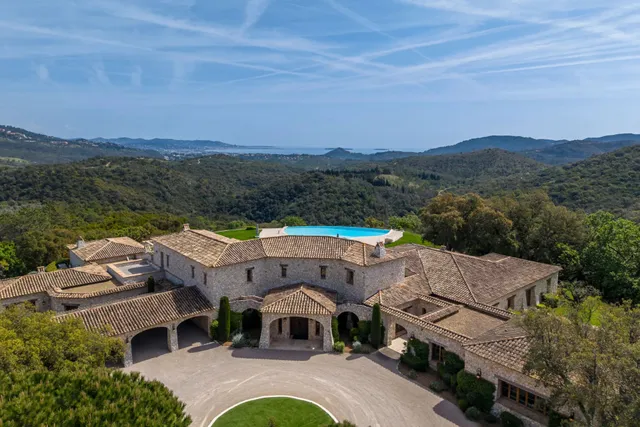 Exceptional 30-Hectare Estate — Cannes Backcountry