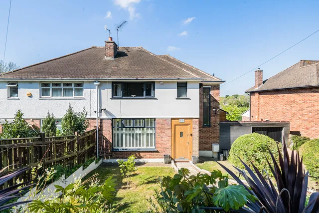 46 Coulsdon Road, Coulsdon CR5 2LA