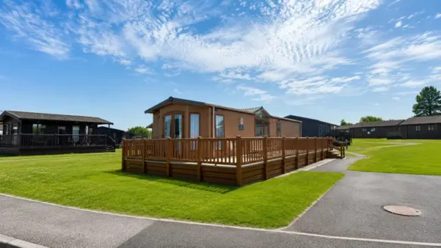 16 Atlantic Bay Holiday Park, Padstow PL28 8PY