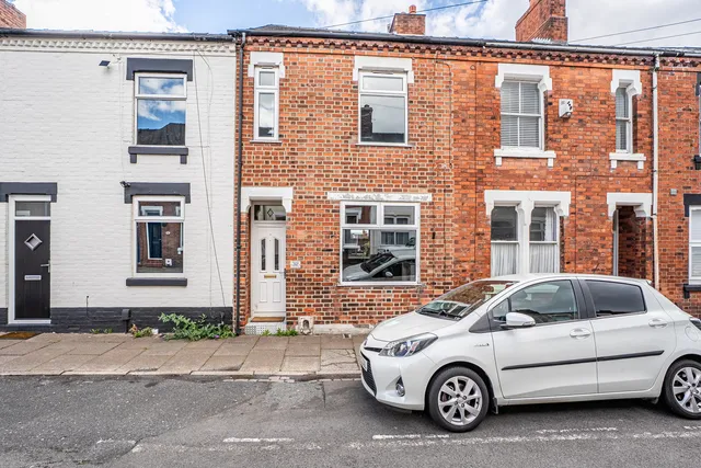 32 Westland Street, Penkhull ST4 7HD
