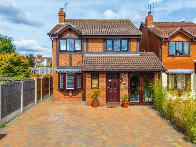 7 Brunel Close, Stourport-on-severn DY13 8AW