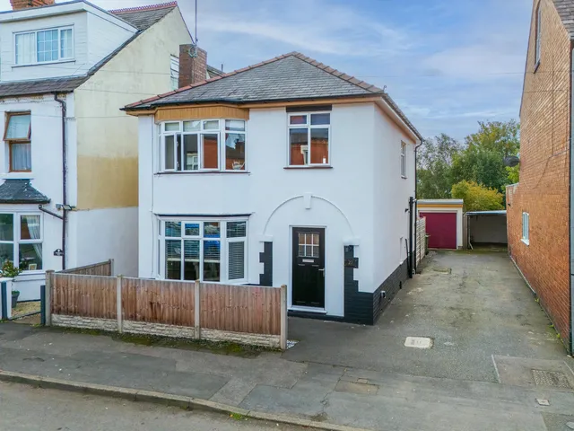 27 Clarence Street, Kidderminster DY10 1RS