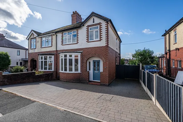 23 Garnett Road West, Newcastle-under-Lyme ST5 8EQ