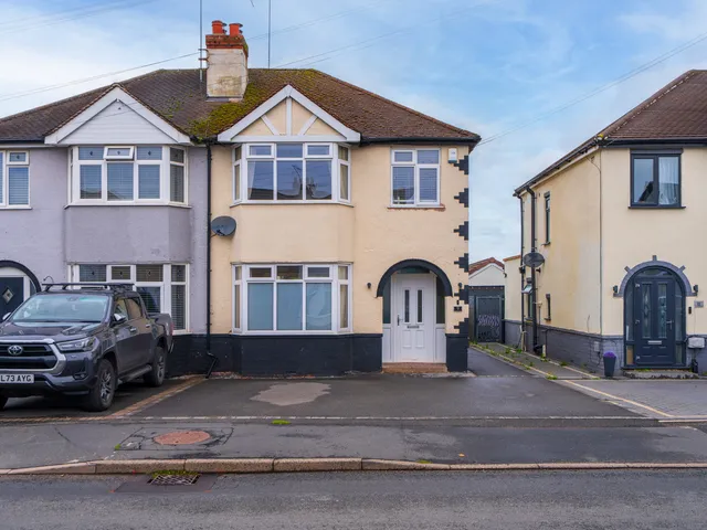 9 Burlish Crossing, Stourport-on-severn DY13 8QA