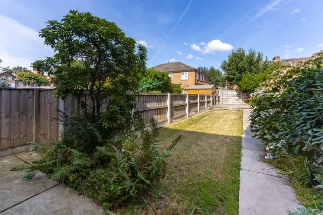 20 Somerset Place, Sale M33 6HW