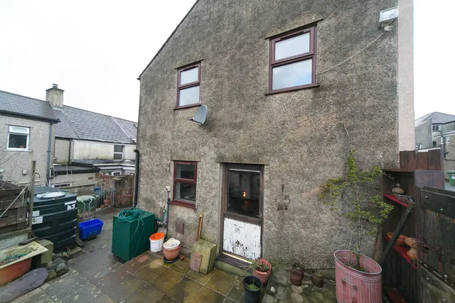 Marian House back of new Street, Caernarfon LL55 3HT