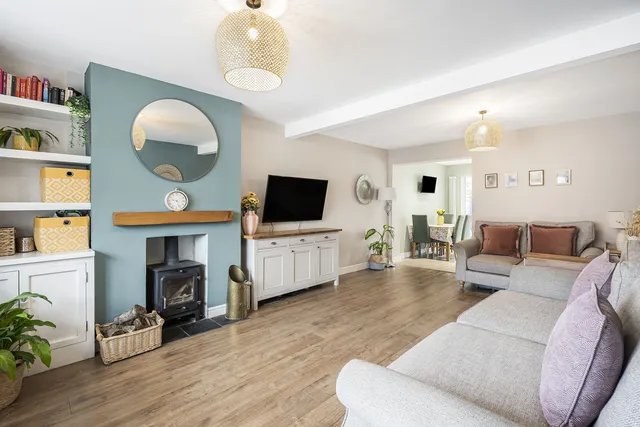 12 Skylark Road, Denham UB9 4HR