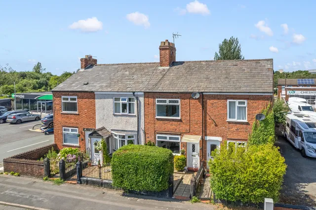 221 Manchester Road, Northwich CW9 7NB