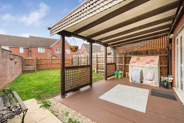 39 Woolwich Way, Andover SP11 6RZ
