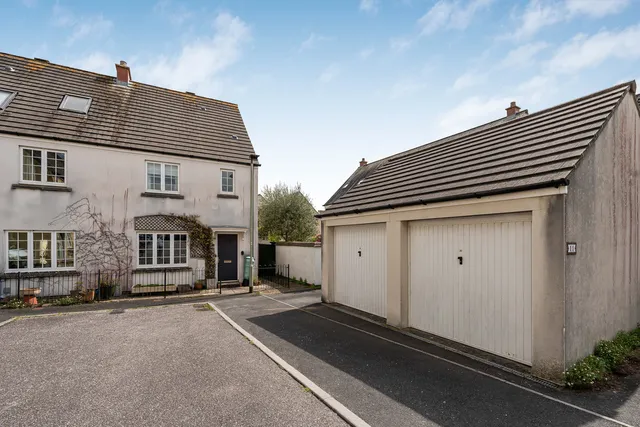 11 Old Orchard, Newton Abbot TQ13 9SU