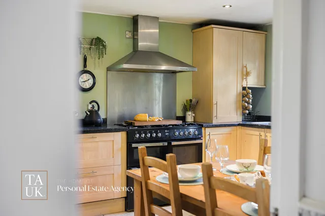 24 Stubbins Lane, High Peak SK23 6AE