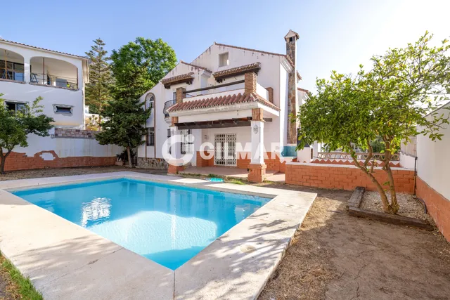 Villa in BENALMÁDENA, Málaga