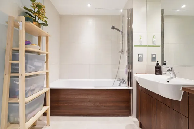 Flat 26 Trafalgar House, Dickens Yard Longfield Avenue, London W5 2TJ