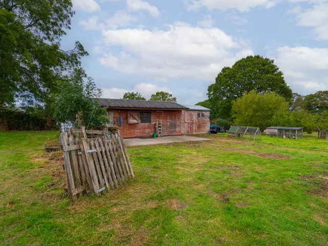 Glendevon Oreton Road, Kidderminster DY14 0TH
