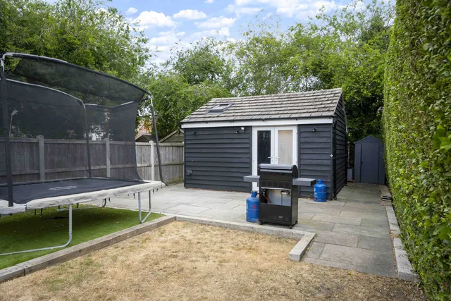 275a Cressing Road, Braintree CM7 3PQ