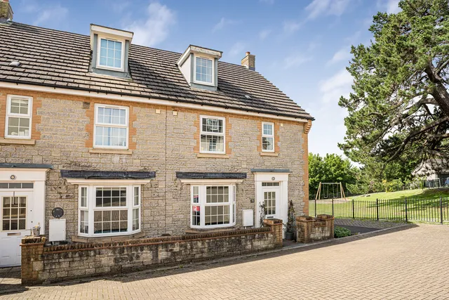 70 Lower Trindle Close, Newton Abbot TQ13 0FB