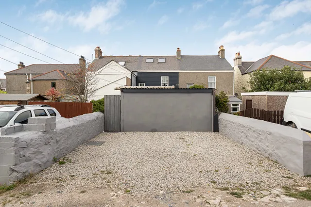 71 Agar Road, Redruth TR15 3EJ