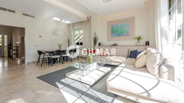 Semi-detached house in SAN SEBASTIÁN DE LOS REYES, Madrid