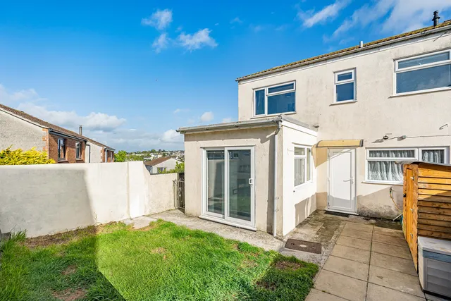 24 Linden Crescent, Newquay TR7 2HA