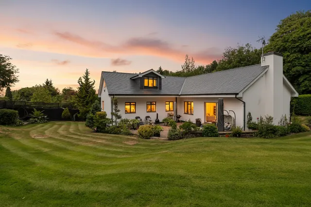 Woodcroft Long Hill, Caterham CR3 7EQ