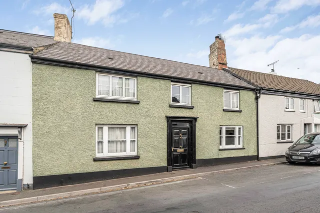 60 New Exeter Street, Newton Abbot TQ13 0DA