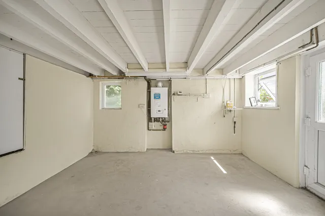 56 Woodland Road, Newport NP19 8LT