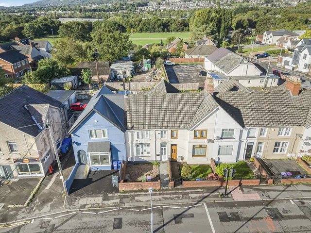 113 The Highway, Pontypool NP4 0PJ