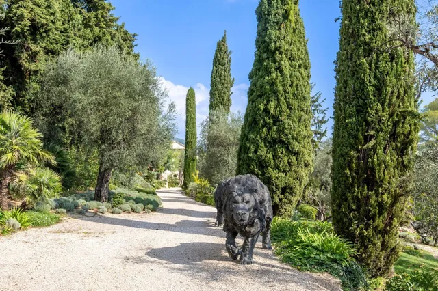 Stunning bastide with glorious views