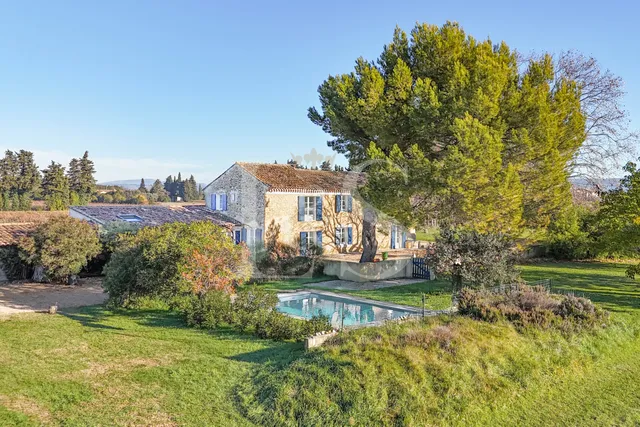 Villa in Violes, Provence - Var