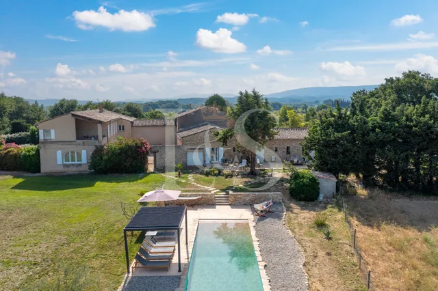 Villa in Maubec, Provence - Var