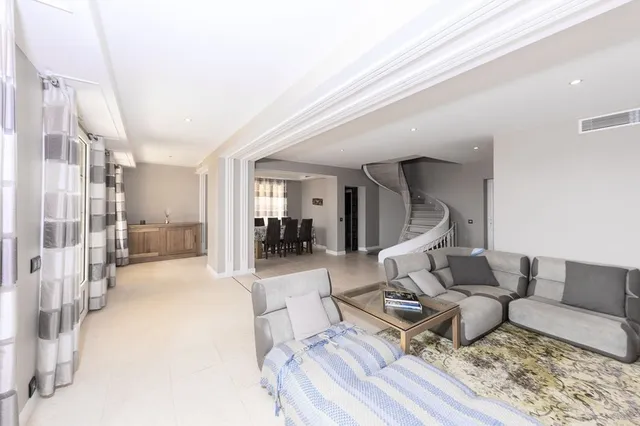 Villa in Cap D Antibes, French Riviera