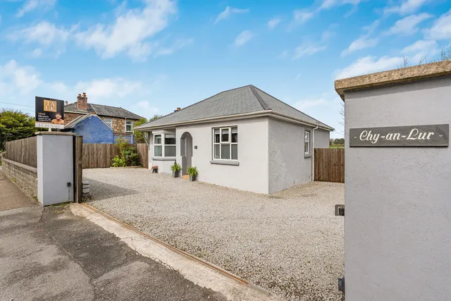 Chy-an-lur Barncoose, Redruth TR15 3HB