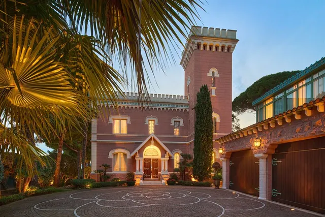 Villa in Cap D Antibes, French Riviera