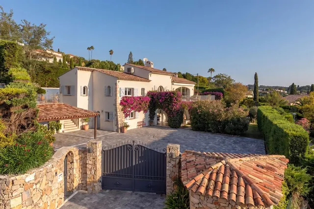 Villa in Le Golfe Juan, French Riviera