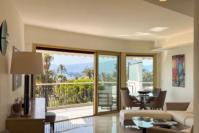 Apartment in Cannes, French Riviera