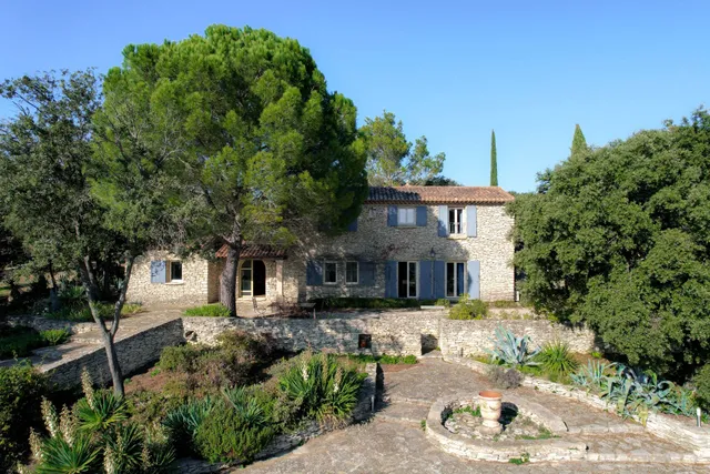 Villa in Uzes, Provence - Var