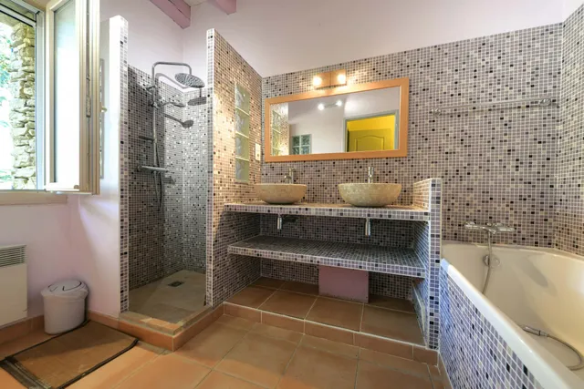 Villa in Uzes, Provence - Var