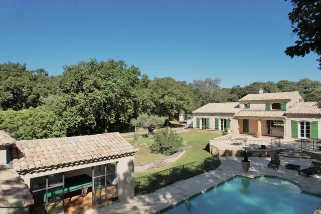 Villa in Uzes, Provence - Var