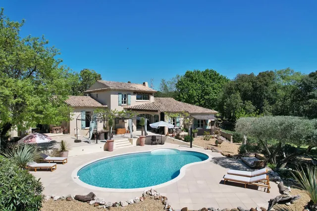 Villa in Uzes, Provence - Var