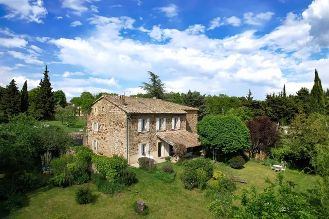 Villa in Uzes, Provence - Var