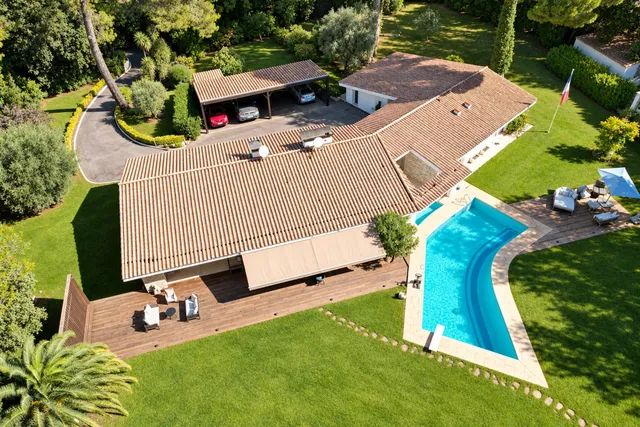 Villa in Mougins, French Riviera