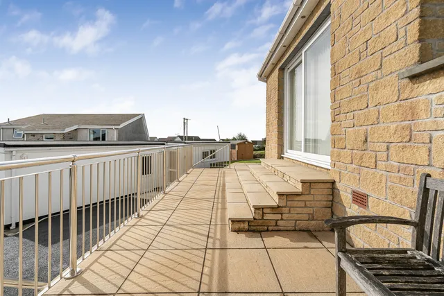 23 Ropehaven Road, St. Austell PL25 4DU