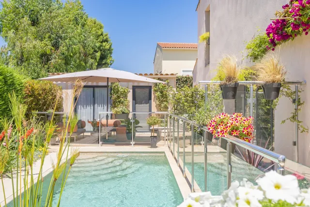 Villa in Antibes, French Riviera