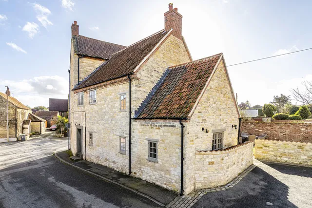 3 Clint Lane, Navenby, Lincoln LN5 0EX